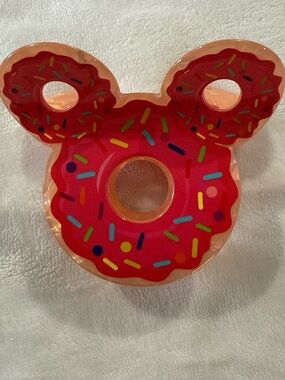 Disney-inspired Mickey donut hair claw clip